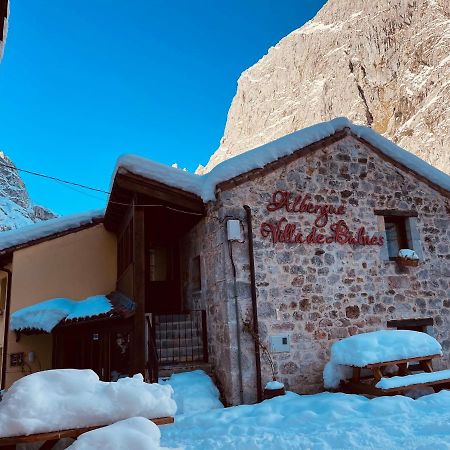 Albergue Villa De Bulnes Eksteriør bilde