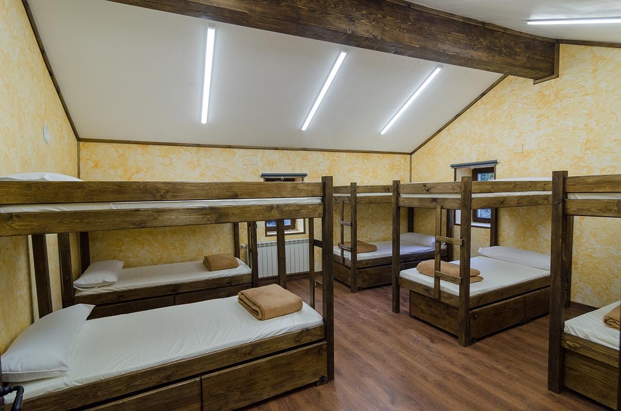 Albergue Villa De Bulnes Eksteriør bilde